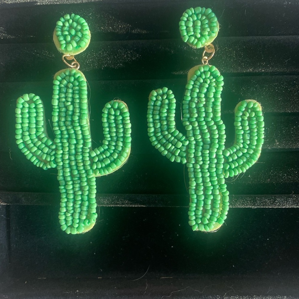 Green Beaded Cactus Statement Earrings – Western Desert Festival Jewelry